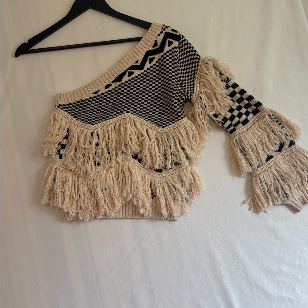 One shoulder House of Harlow Sweater
